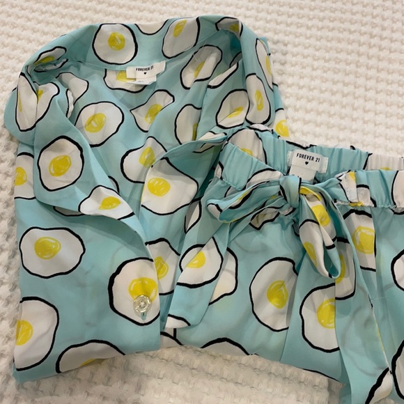 Forever 21 Other - Small Fried Egg PJs🍳